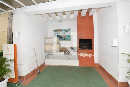 Apartamento para alugar com 45m², 2 quartos e sem vagaÁrea comum - Churrasqueira