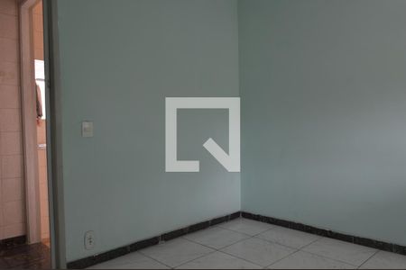 Quarto  de apartamento à venda com 1 quarto, 48m² em Taquara, Rio de Janeiro