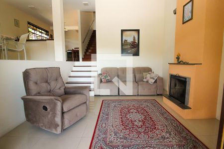 Sala de Estar de casa à venda com 3 quartos, 230m² em Espírito Santo, Porto Alegre