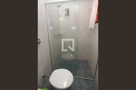 Casa à venda com 230m², 3 quartos e 7 vagas Casa à venda com 230m², 3 quartos e 7 vagasBanheiro da Suíte 2
