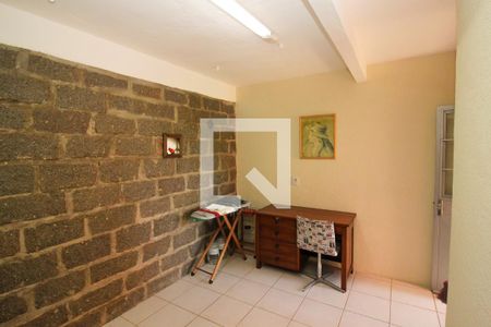 Casa à venda com 230m², 3 quartos e 7 vagas Casa à venda com 230m², 3 quartos e 7 vagasQuarto de Serviço