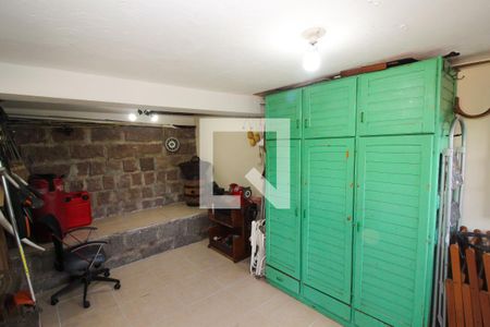 Casa à venda com 230m², 3 quartos e 7 vagas Casa à venda com 230m², 3 quartos e 7 vagasDepósito