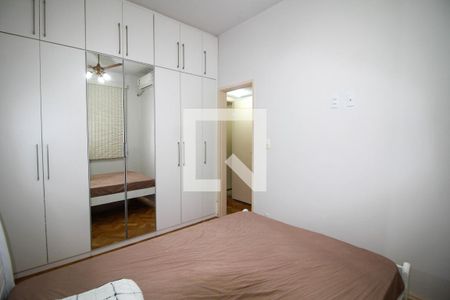 Apartamento à venda com 105m², 3 quartos e 1 vaga Apartamento à venda com 105m², 3 quartos e 1 vagaSuíte