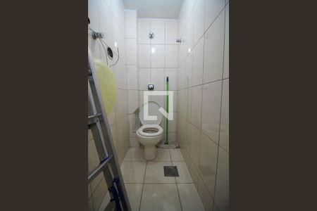 Apartamento à venda com 105m², 3 quartos e 1 vaga Apartamento à venda com 105m², 3 quartos e 1 vagaBanheiro de serviço