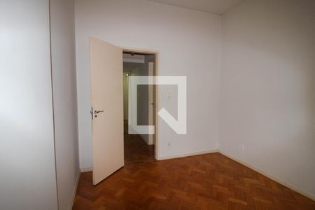 Apartamento à venda com 105m², 3 quartos e 1 vaga Apartamento à venda com 105m², 3 quartos e 1 vagaQuarto 2