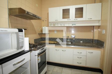 Apartamento à venda com 105m², 3 quartos e 1 vaga Apartamento à venda com 105m², 3 quartos e 1 vagaCozinha
