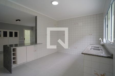 Casa para alugar com 230m², 3 quartos e 2 vagasCozinha