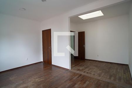 Casa para alugar com 230m², 3 quartos e 2 vagasQuarto 1