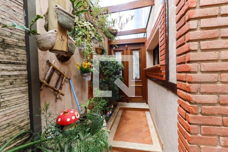 Casa à venda com 289m², 5 quartos e 3 vagasEntrada