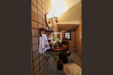 Casa à venda com 289m², 5 quartos e 3 vagasLavabo