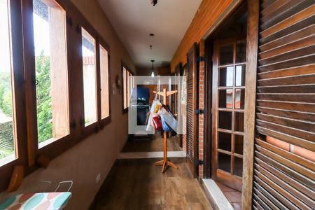 Casa à venda com 289m², 5 quartos e 3 vagasQuarto 1