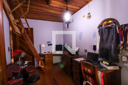 Casa à venda com 289m², 5 quartos e 3 vagasQuarto 2