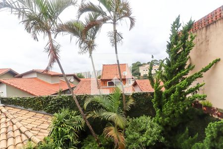 Casa à venda com 289m², 5 quartos e 3 vagasVista da Suíte 1