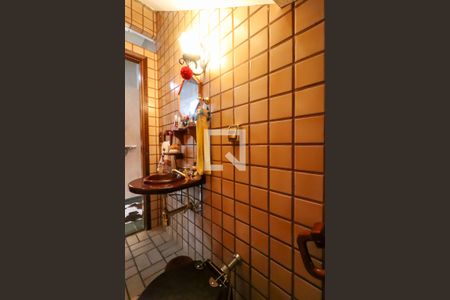 Casa à venda com 289m², 5 quartos e 3 vagasLavabo