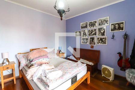 Casa à venda com 289m², 5 quartos e 3 vagasQuarto 1