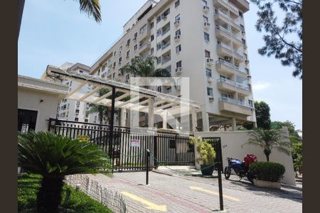 Fachada de apartamento à venda com 3 quartos, 65m² em Pechincha, Rio de Janeiro