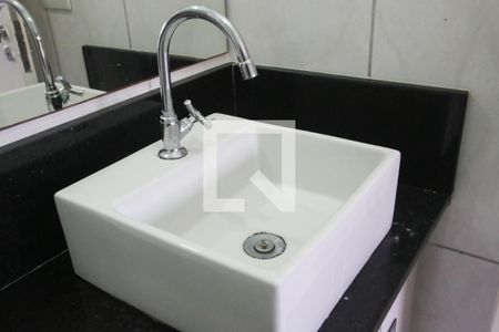 Apartamento à venda com 65m², 3 quartos e 1 vaga Apartamento à venda com 65m², 3 quartos e 1 vagaBanheiro da Suíte