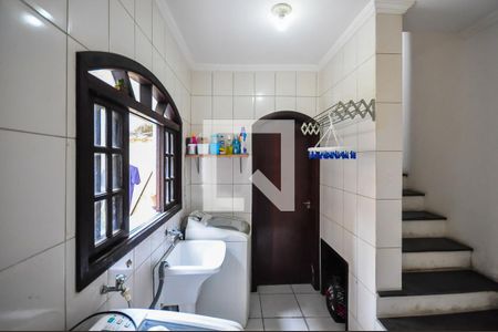 Casa para alugar com 200m², 3 quartos e 2 vagasÁrea de serviço