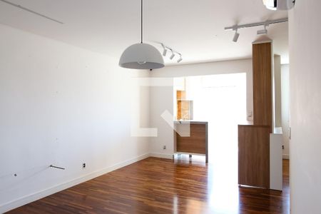 Sala de apartamento para alugar com 3 quartos, 79m² em Campestre, Santo André