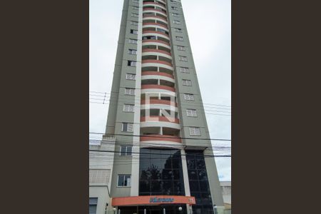 Apartamento para alugar com 60m², 2 quartos e 1 vaga Apartamento para alugar com 60m², 2 quartos e 1 vagaFachada