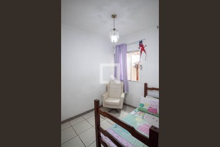 Quarto 1 de casa para alugar com 2 quartos, 80m² em Jardim Leblon, Belo Horizonte