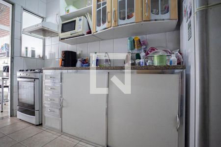 Casa para alugar com 80m², 2 quartos e 2 vagas Casa para alugar com 80m², 2 quartos e 2 vagasCozinha
