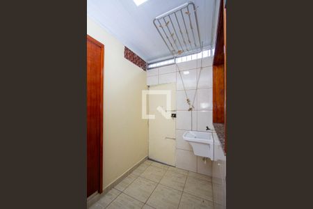 Casa para alugar com 40m², 1 quarto e sem vagaÁrea de Serviço