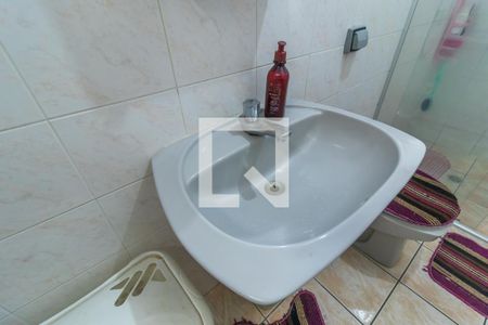 Casa à venda com 288m², 4 quartos e 2 vagasBanheiro 2