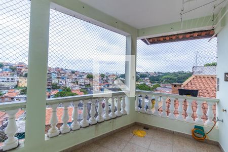 Casa à venda com 288m², 4 quartos e 2 vagasVaranda do Escritório