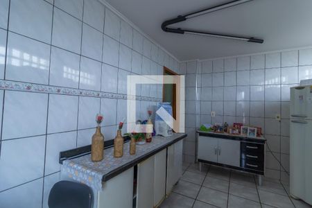 Casa à venda com 288m², 4 quartos e 2 vagasCozinha