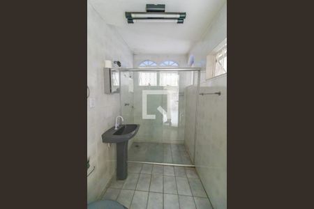 Casa à venda com 288m², 4 quartos e 2 vagasBanheiro da Suíte da Edícula