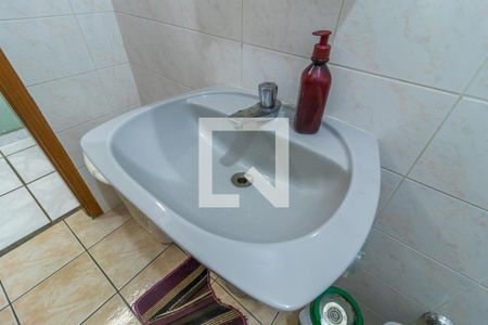 Casa à venda com 288m², 4 quartos e 2 vagasBanheiro 2