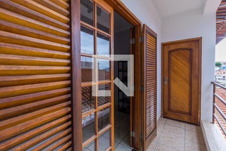 Casa à venda com 288m², 4 quartos e 2 vagasSacada do Quarto 2
