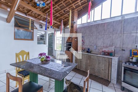 Casa à venda com 288m², 4 quartos e 2 vagasEspaço Gourmet