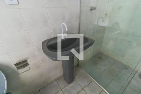 Casa à venda com 288m², 4 quartos e 2 vagasBanheiro da Suíte da Edícula