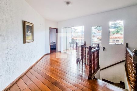Sala 3 de casa para alugar com 5 quartos, 360m² em Planalto, Belo Horizonte
