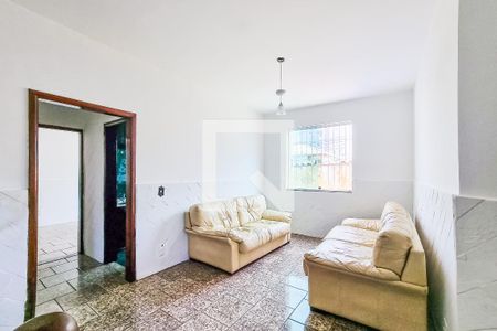 Sala 2 de casa para alugar com 5 quartos, 360m² em Planalto, Belo Horizonte