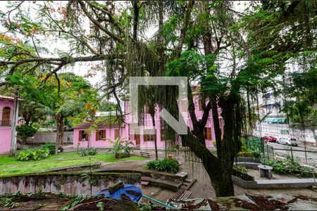 Casa à venda com 180m², 4 quartos e sem vaga Casa à venda com 180m², 4 quartos e sem vagaQuarto 3