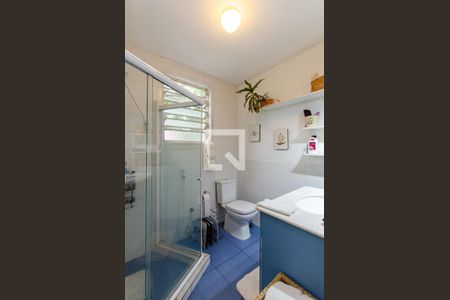 Casa à venda com 180m², 4 quartos e sem vaga Casa à venda com 180m², 4 quartos e sem vagaBanheiro