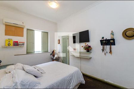 Casa à venda com 180m², 4 quartos e sem vaga Casa à venda com 180m², 4 quartos e sem vagaQuarto 4