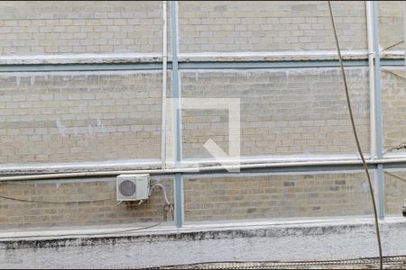 Casa à venda com 180m², 4 quartos e sem vaga Casa à venda com 180m², 4 quartos e sem vagaQuarto 2