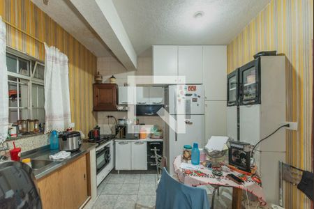 Casa à venda com 200m², 2 quartos e 2 vagasCozinha