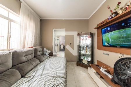 Sala de casa à venda com 3 quartos, 200m² em Vila Santo Estefano, São Paulo