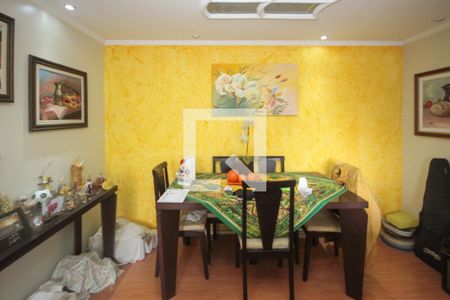 Apartamento à venda com 64m², 2 quartos e 1 vagaSala de Jantar