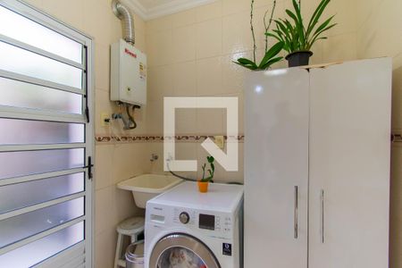 Casa à venda com 189m², 4 quartos e 2 vagas Casa à venda com 189m², 4 quartos e 2 vagasÁrea de Serviço