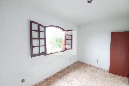 Casa à venda com 560m², 3 quartos e 4 vagasQuarto 2