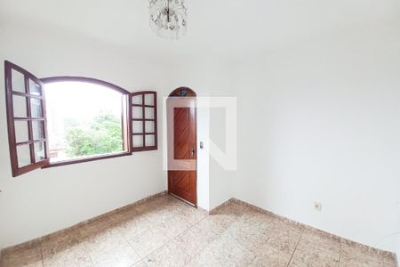 Sala de casa à venda com 3 quartos, 560m² em Glória, Belo Horizonte