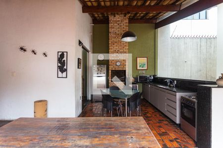 Casa à venda com 275m², 3 quartos e 3 vagas Casa à venda com 275m², 3 quartos e 3 vagasÁrea da Churrasqueira