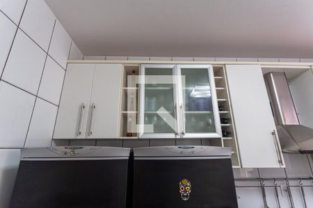 Casa à venda com 275m², 3 quartos e 3 vagas Casa à venda com 275m², 3 quartos e 3 vagasArmário da Cozinha