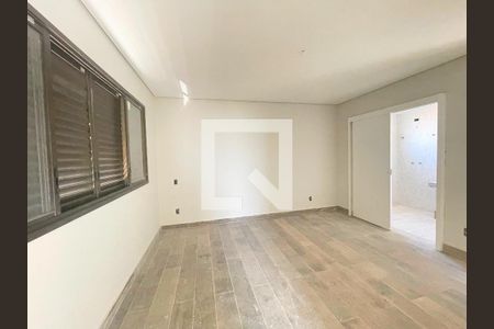 Quarto  de apartamento à venda com 4 quartos, 250m² em Jaraguá, Belo Horizonte